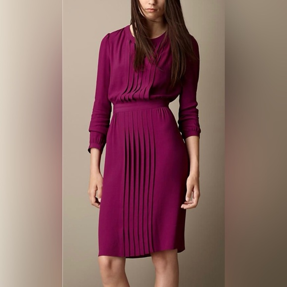 Burberry Dresses & Skirts - Burberry Mid length dress size small